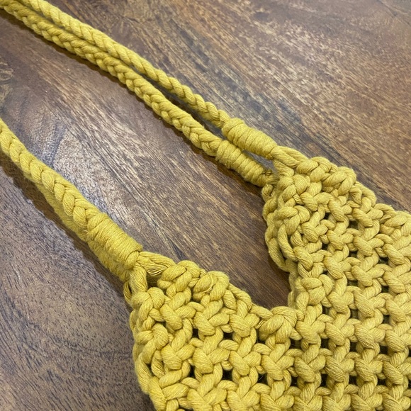 Crochet Fringe Purse - Picture 4 of 6